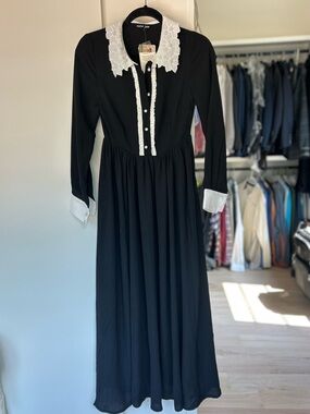Sister Jane Black Dress with White Lace Collar - Vintage-Inspired Women's Dress